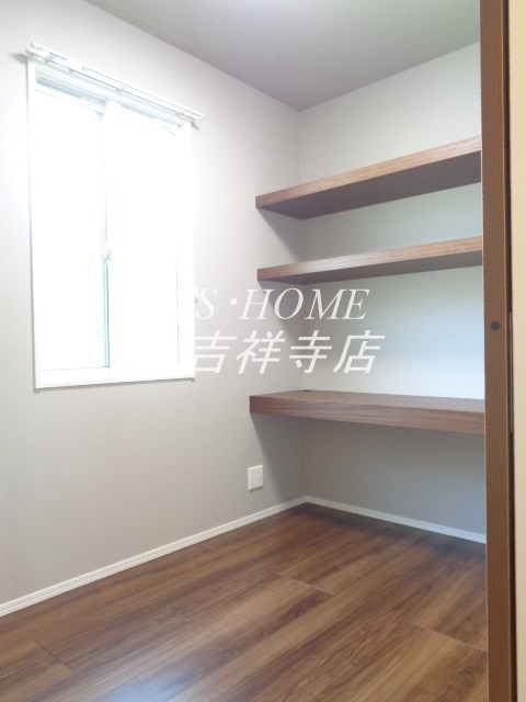 BＬＡＴＴ　ＨＵＳ その他9