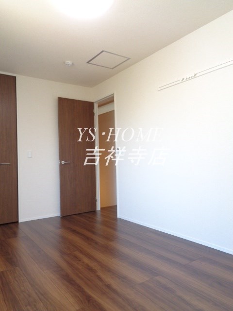 BＬＡＴＴ　ＨＵＳ その他17