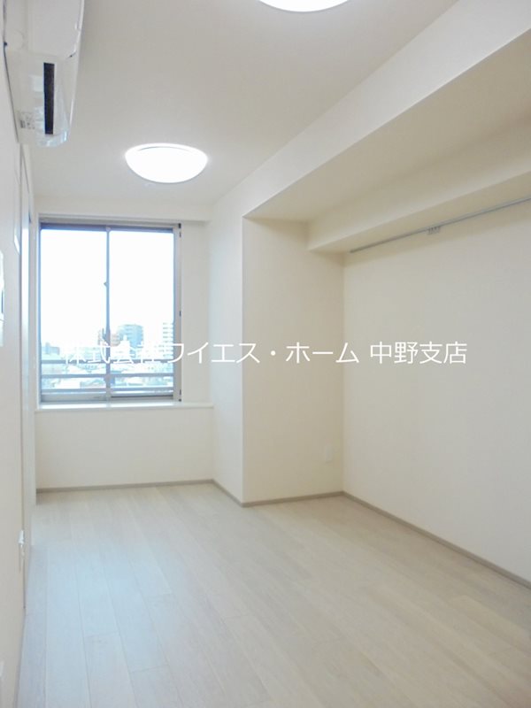 プライマル新中野 リビング