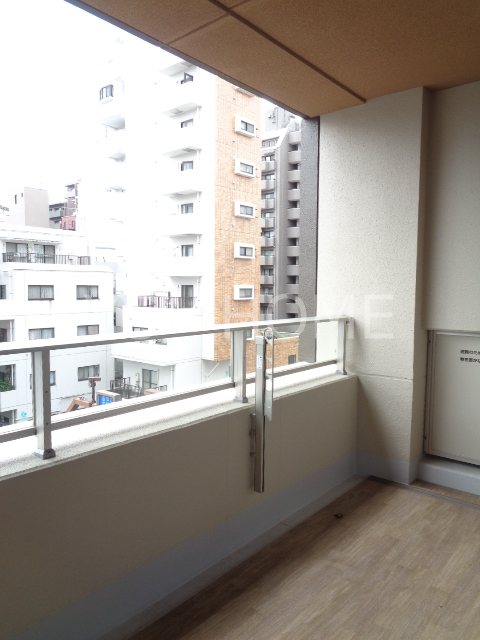 Brillia三鷹禅林寺通り ベランダ