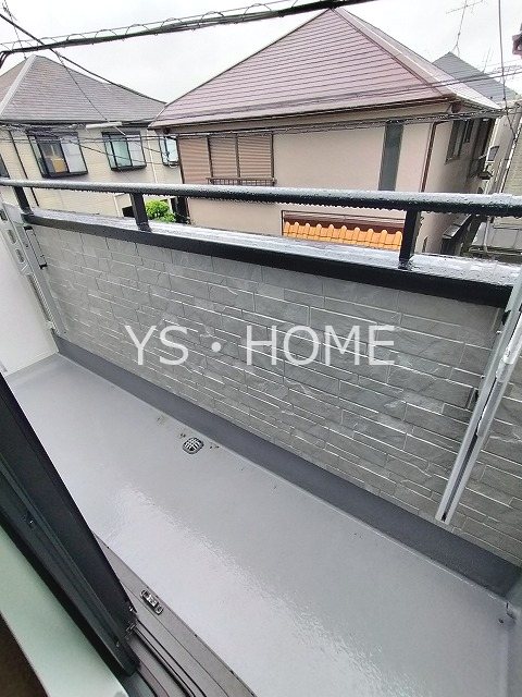 ａｕｓｔ   ベランダ