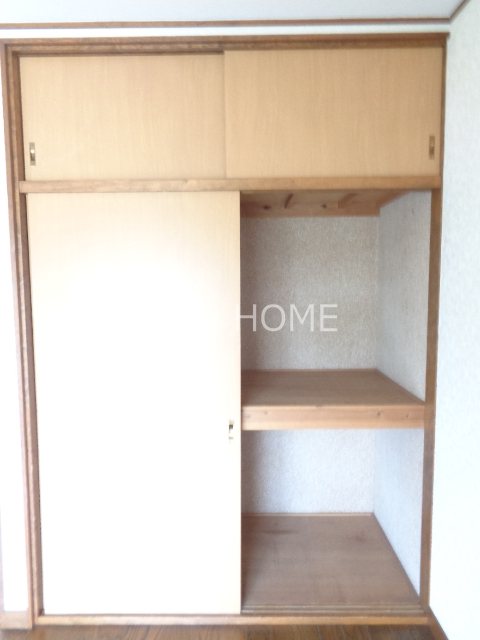 ハイネス福寿 収納