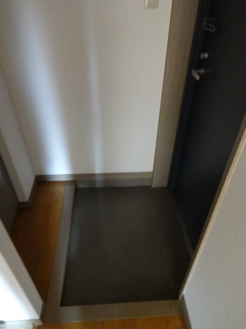 第２本田ビル 玄関