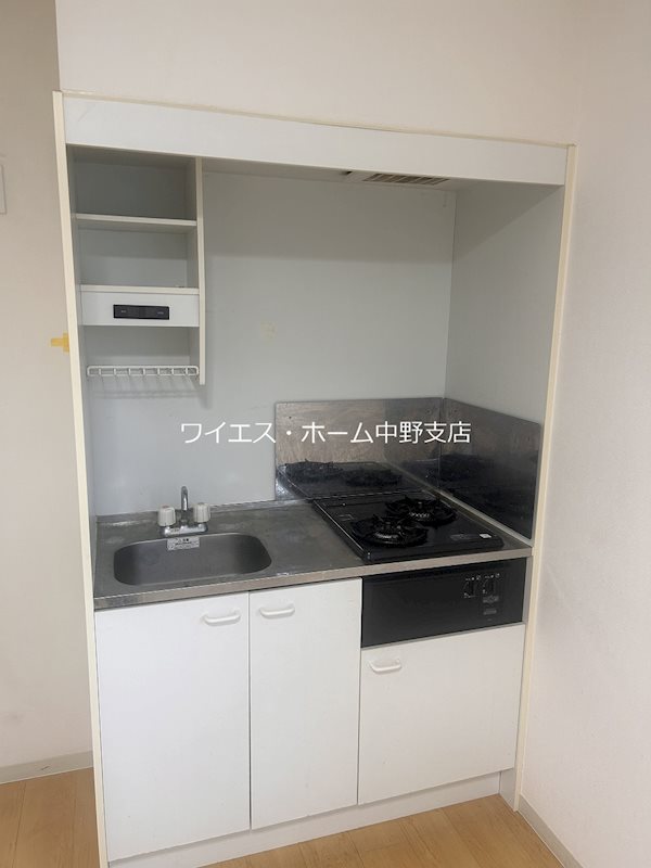 ArtBrut中落合 キッチン