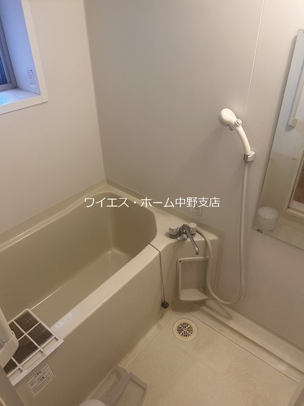 ArtBrut中落合 風呂画像
