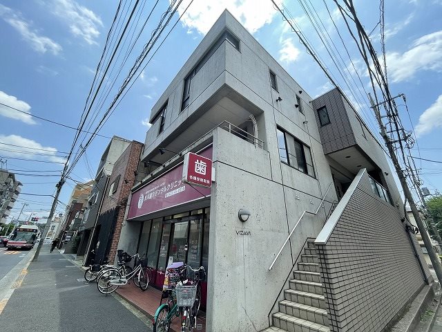 VIZAVI 外観