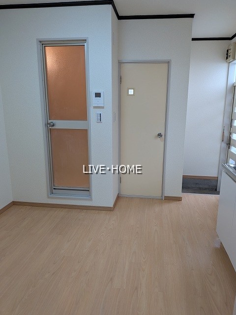 東京都中野区大和町２丁目 リビング
