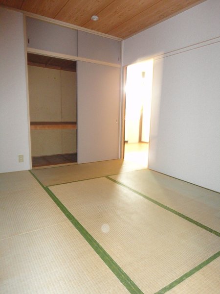 ベッドルーム