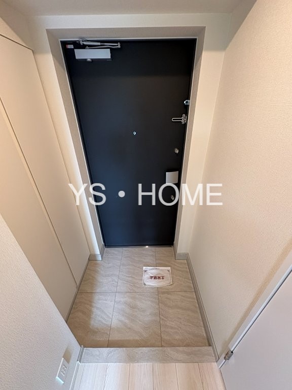 NOGATA RESIDENCE 玄関