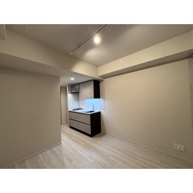 ザ・パークハビオＳＯＨＯ市谷左内町 リビング