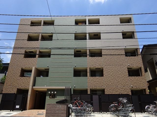 エルブルース 外観