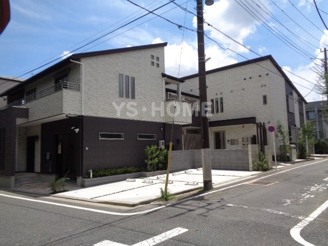 Bridge Park Court 外観