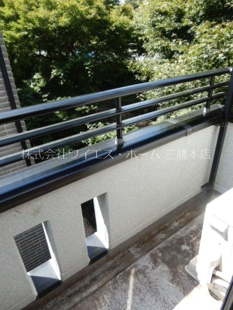 武蔵野市関前1丁目戸建 ベランダ