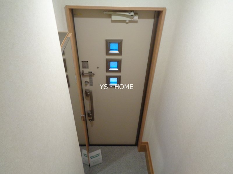 東京都中野区大和町１丁目 玄関