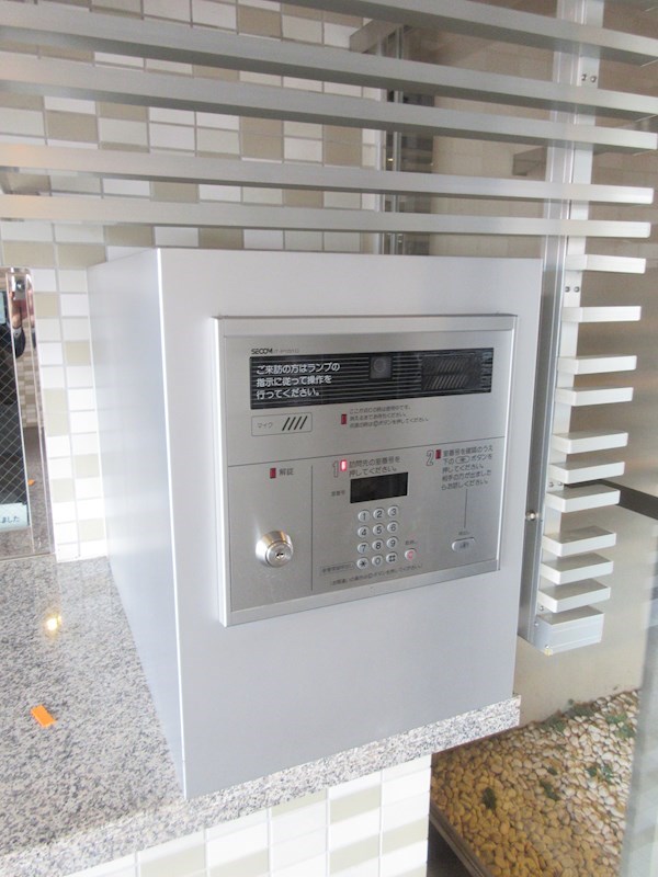 イクシア中野弥生町 エントランス