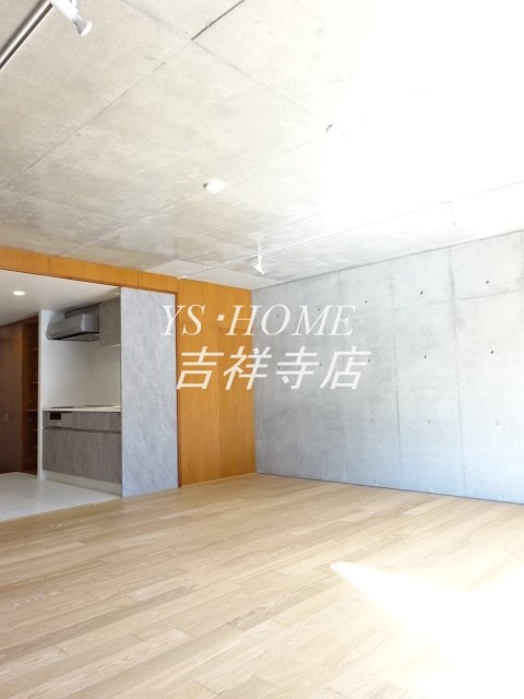 KOMORE bldg ベッドルーム
