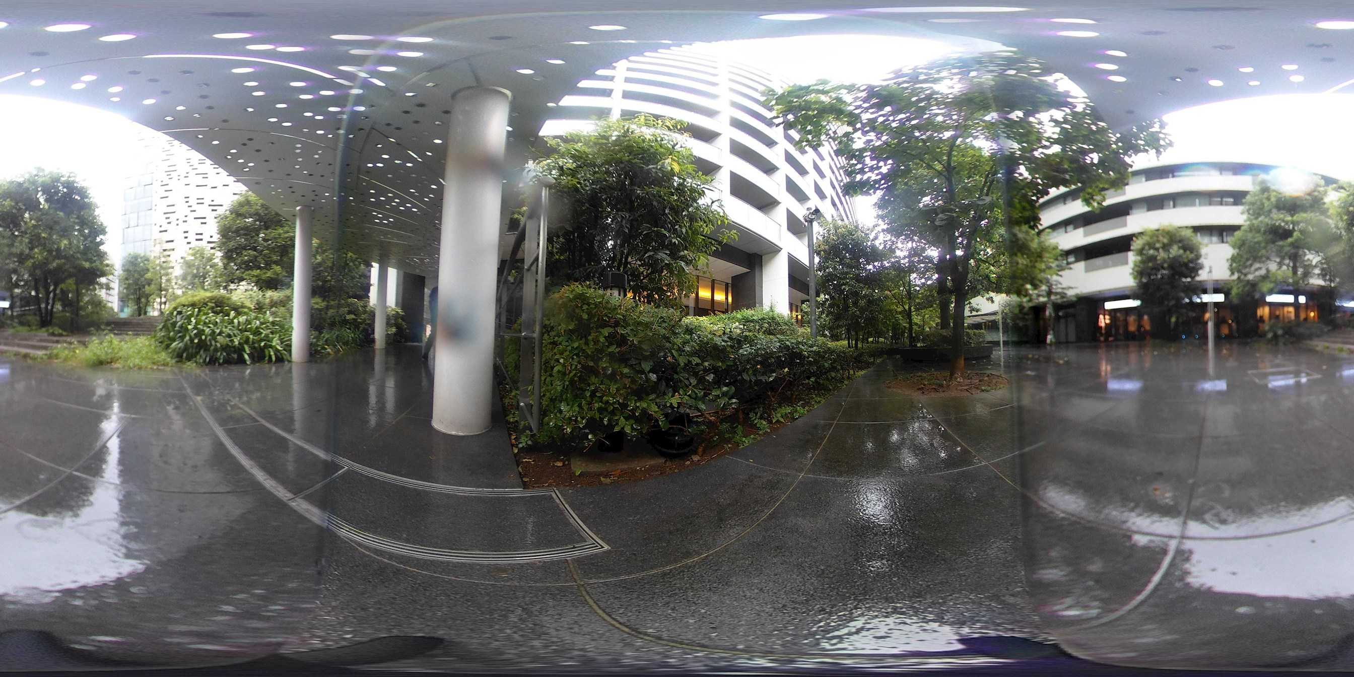東京都新宿区新宿６丁目 エントランス
