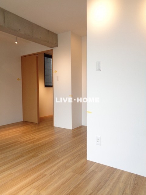 その他13