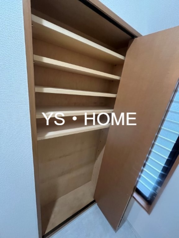 ウイングガーデン　S棟 収納
