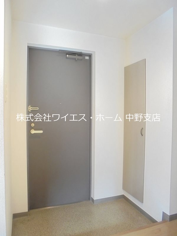 エミネンス坂上 玄関
