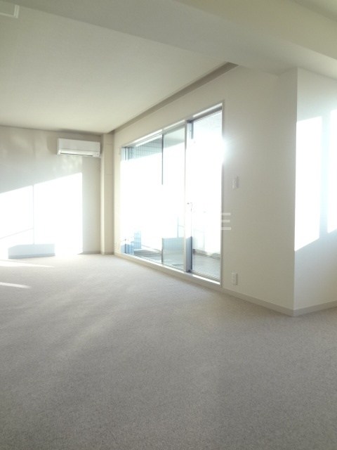 Ｕガーデン杉並  リビング