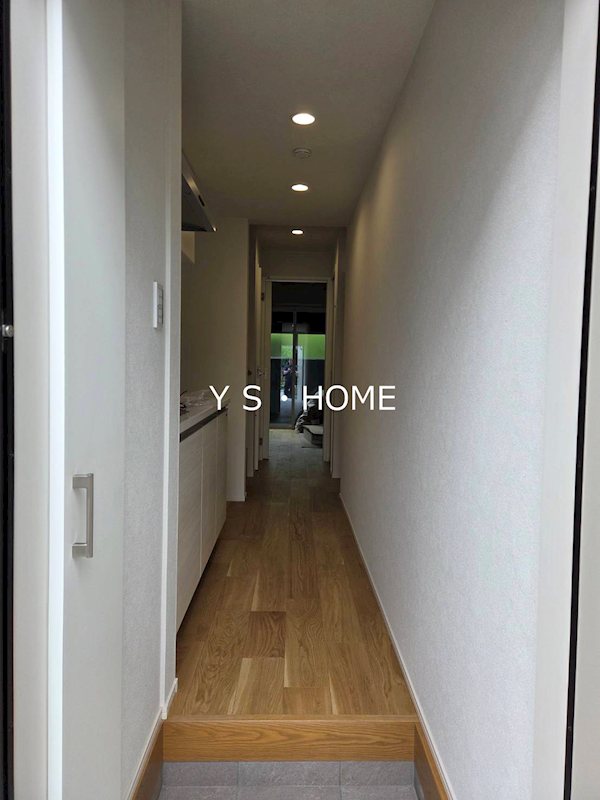 WoodCrest国立Residence 玄関