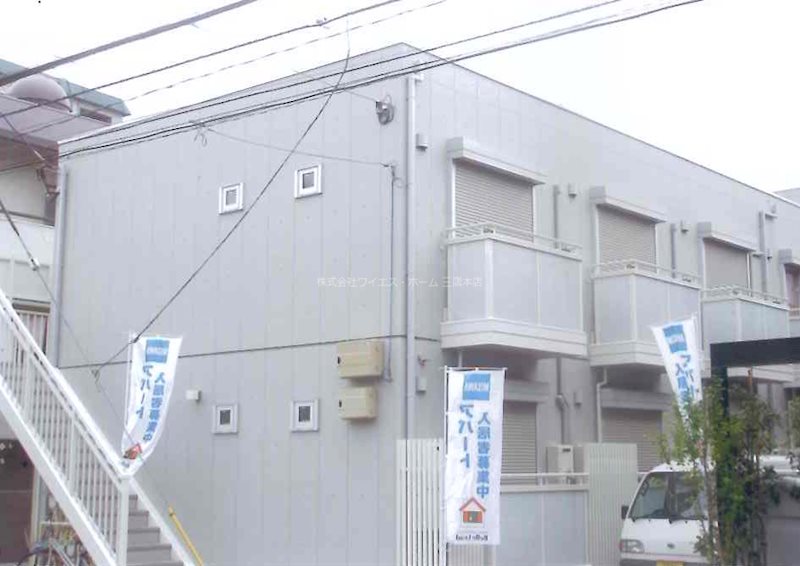 ブロス・F 外観