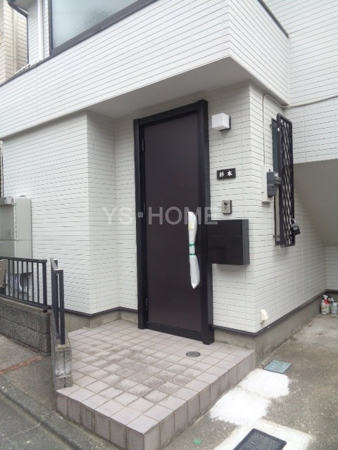 東京都杉並区下井草２丁目 玄関