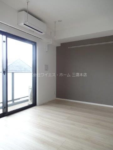 クレイシア三鷹 リビング