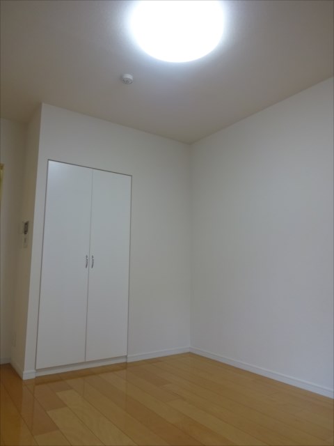 その他28