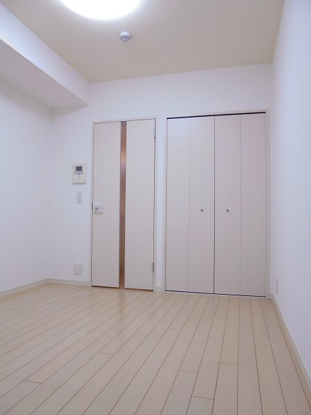 ベッドルーム