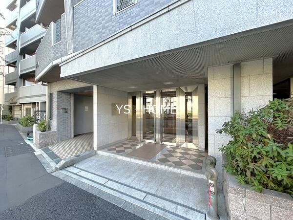 東京都杉並区堀ノ内３丁目 エントランス