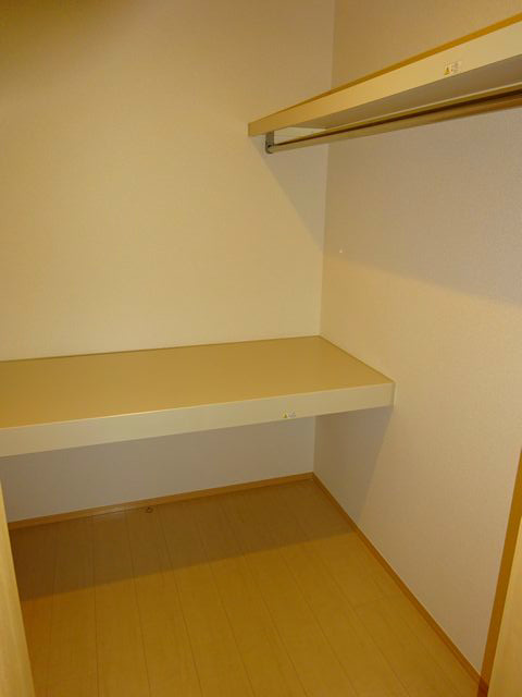 デュオ　C棟 収納