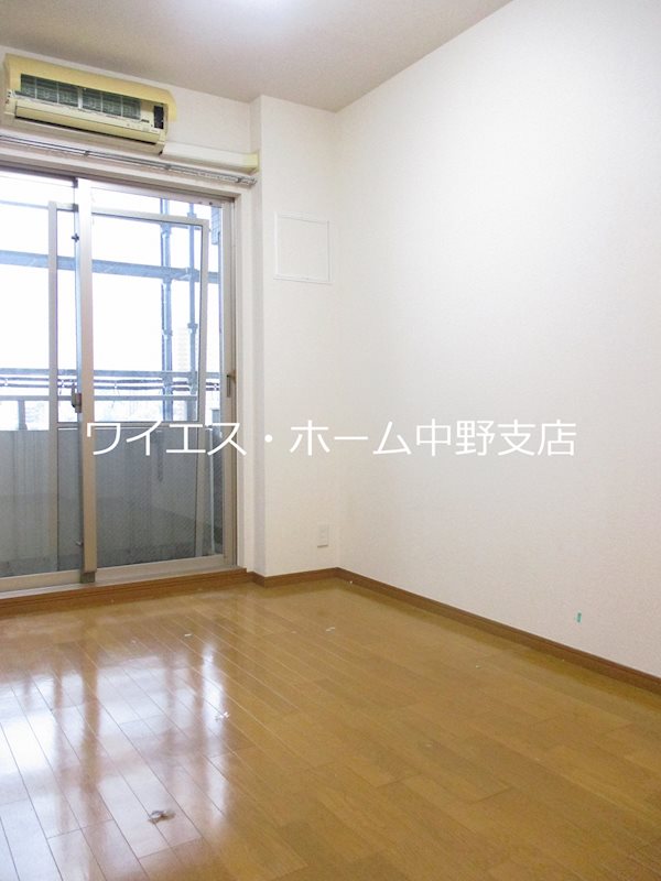リリエンベルグ弐番館 リビング