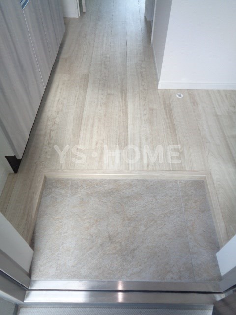 コンフォート阿佐谷南  玄関