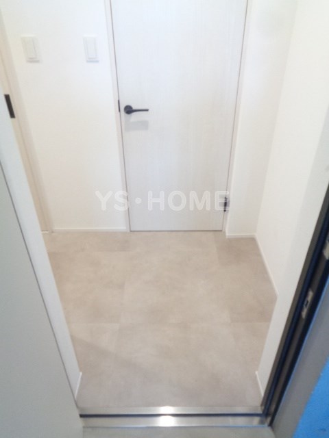 LiveFlat西荻窪  玄関