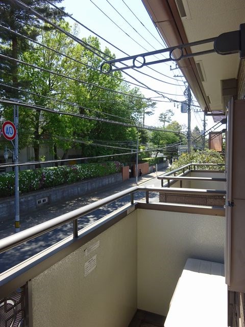 コンフォール国立 ベランダ