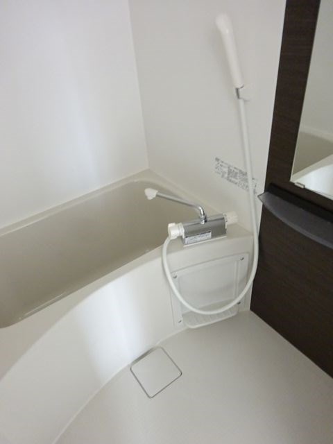 リブリ・国立北 風呂画像
