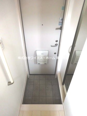 コランダム 玄関