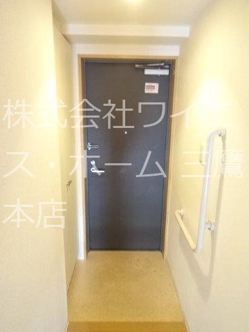 ANESIS KAPPA　DUO 玄関