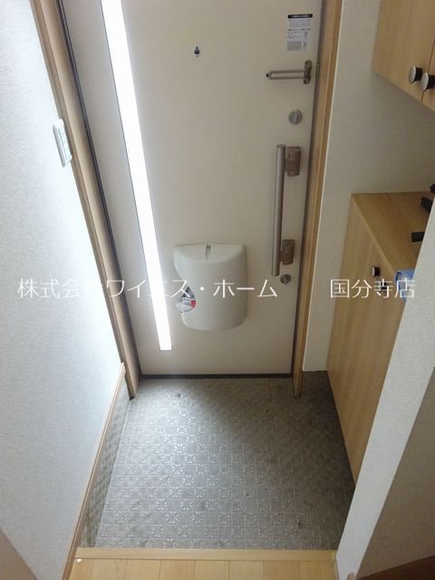 エテルノ小金井 玄関