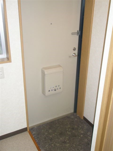 東京都中野区新井２丁目 玄関