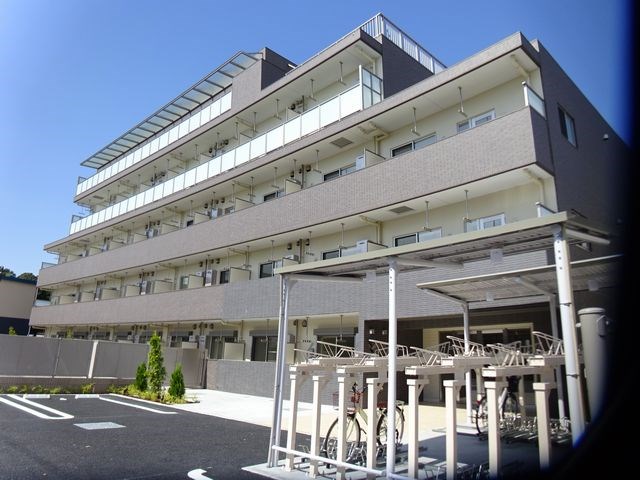 サン・ルーチェ 外観