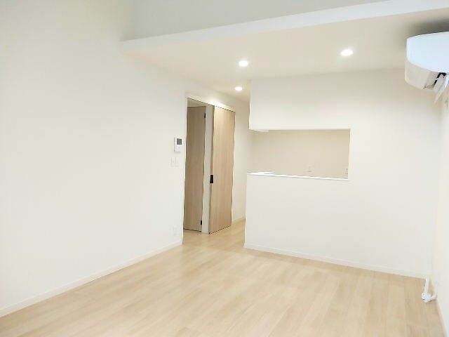 富士見町１丁目戸建貸家（南） リビング