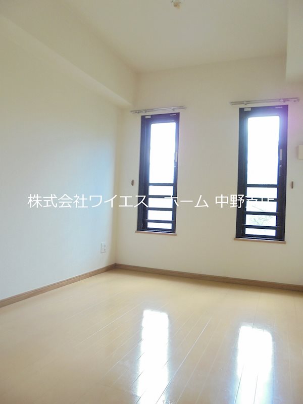 ブラントーレ哲学堂 ベッドルーム