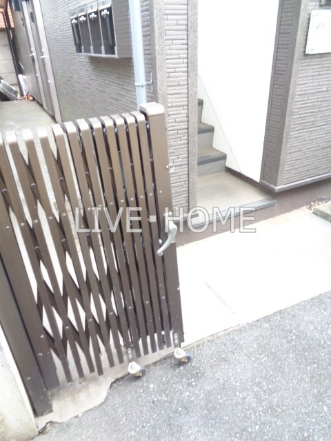 東京都杉並区阿佐谷北３丁目 エントランス