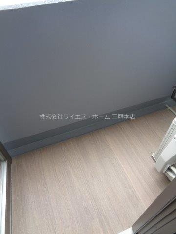 グランドレジデンス三鷹 ベランダ