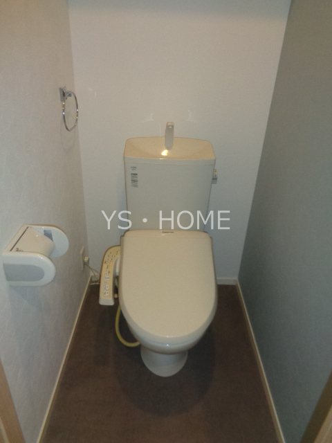 ラシーネ　セレッソ トイレ