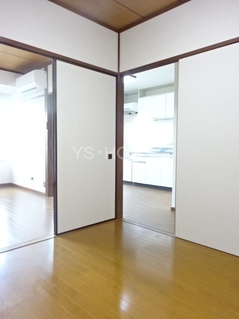 その他13