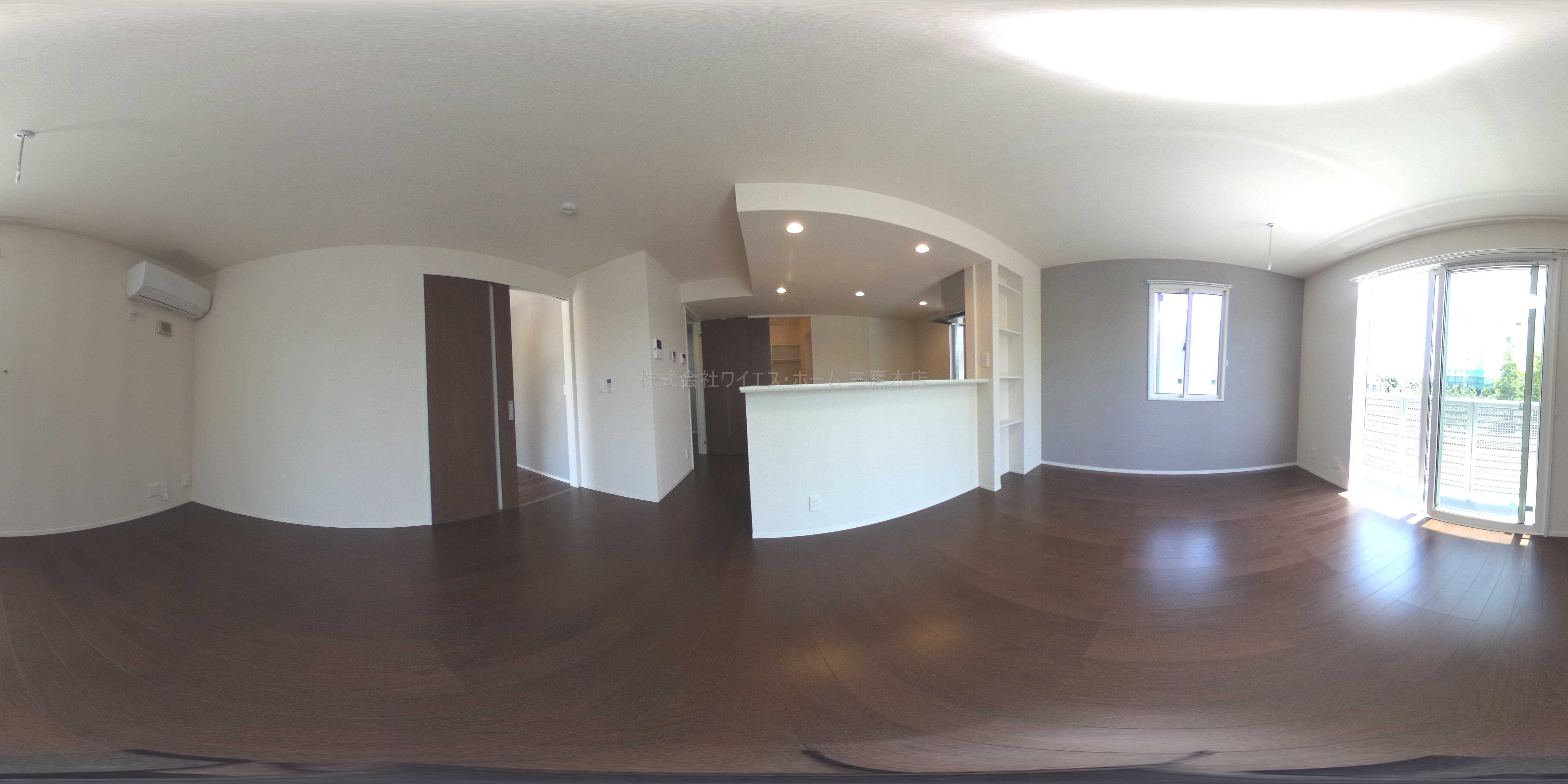 BＬＡＴＴ　ＨＵＳ リビング